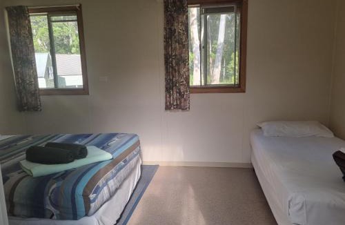 Strahan Other | Strahan Backpackers