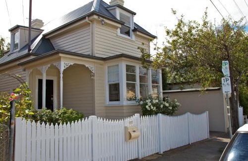 North Hobart House | Strahan House
