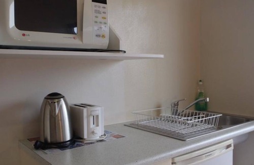 North Ward Hotel | Strand Motel