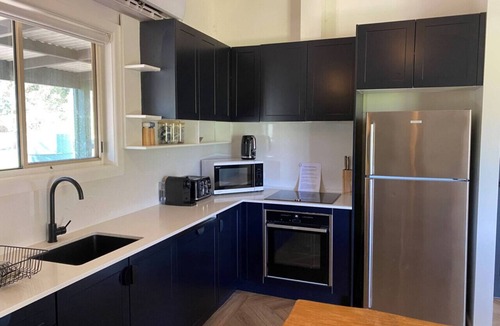 Strath Creek House | Strath Creek Lodge at The Village Green