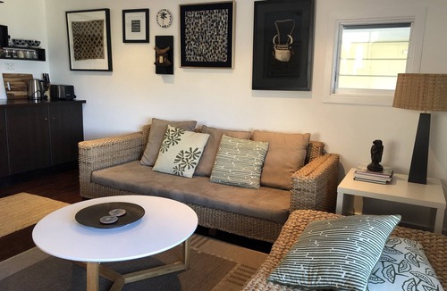 Sapphire Beach Apartment | Studio 1 Bali Style by the Ocean-Dog Friendly at Sapphire Beach.