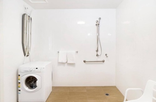 Gungahlin Apartment | Studio 1-bedroom apartment with AC in charming Gungahlin