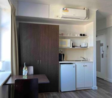 Adelaide Central Business District Apartment | Studio 312 gouger city stay