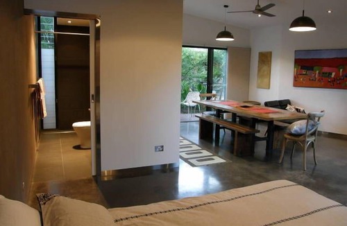 Braitling Apartment | Studio Five Your ApARTment in Alice Springs