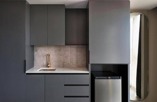 West Melbourne Apartment | Studio King at Rosslyn Street Melbourne