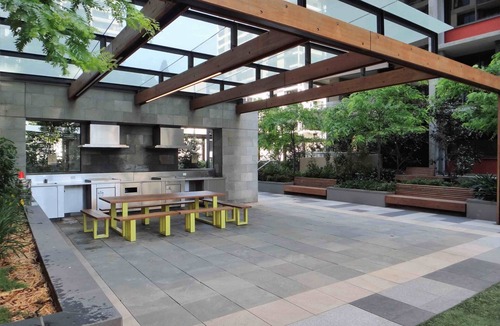 Melbourne Central Business District Apartment | Stunning 2 Bedrooms High Floor City View
