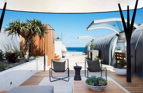 Bondi Beach Apartment | Stunning Bondi Beach Penthouse with Views and Pool