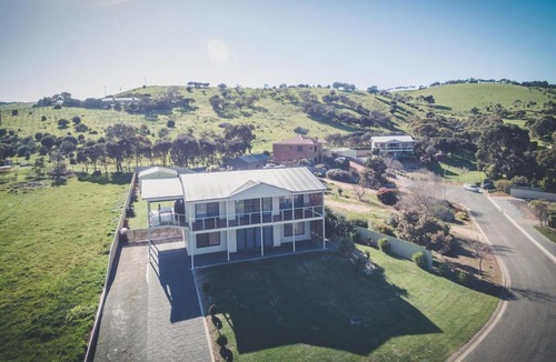 Carrickalinga House | Stunning on Stacey 42 Stacey Drive