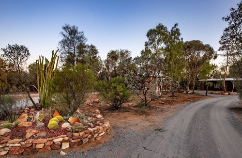 Connellan House | Sturt Desert Pea House