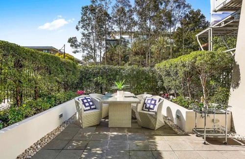 Camperdown Apartment | Stylish 1 bdrm Camperdown - Car park, Gym & Pool