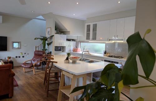 Preston Apartment | Stylish and Comfortable Home in Preston