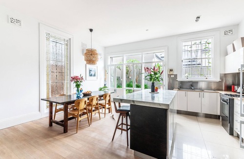 Balmain House | STYLISH BALMAIN HOUSE NEAR CITY & HARBOUR