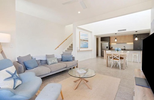 Kingscliff Villa | Stylish Beach Villa