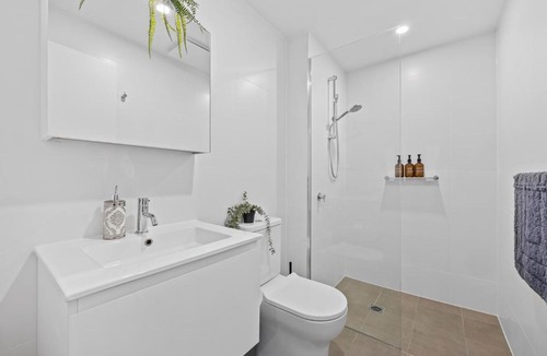 Dickson Apartment | Stylish Dickson 1BR Perfect for Business and Leisure