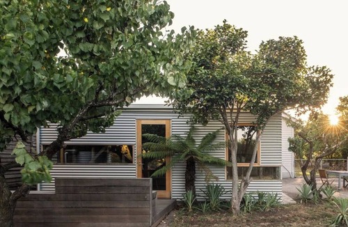 Invermay House | Suite Shed A Peaceful Old Orchard Garden In Launceston