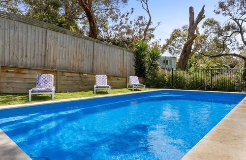 Mount Martha House | Summer Retreat with Pool
