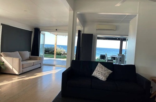 Wamberal House | Summerbelle Beachfront House