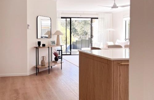 Logan Reserve House | Summers Green View Retreat - Kayaks Included