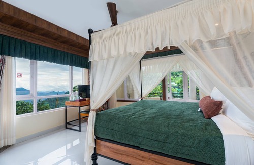 Kurseong Hotel | Summit Bougainvillea Tea Resort