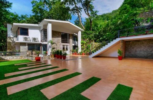 Dhunar Gaon Hotel | Summit By The Ganges Beach Resort & Spa