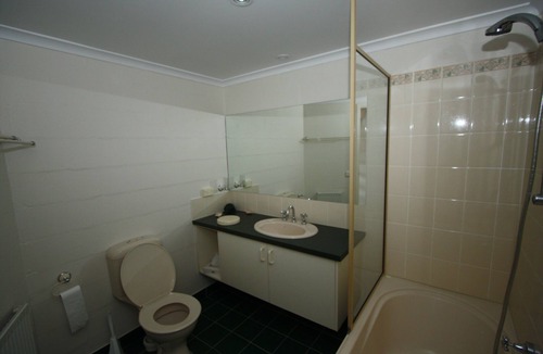 Falls Creek House | Summit Ridge Alpine Lodge