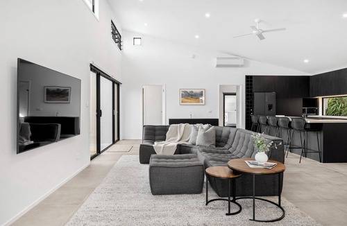 St. Andrews Beach House | Sunlight Sanctuary – St Andrews Beach Retreat
