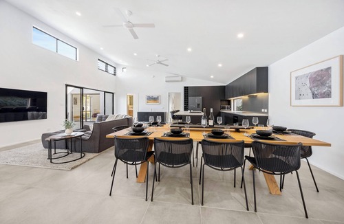 St. Andrews Beach House | Sunlight Sanctuary – St Andrews Beach Retreat