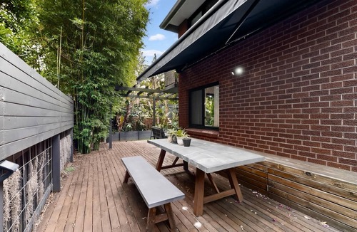 Cronulla Apartment | Sunlit 3-Bed Coastal Stay with Private Deck
