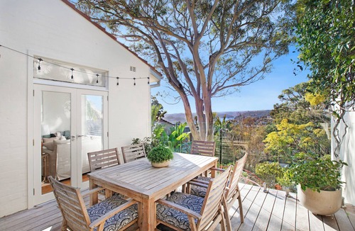 Mosman House | Sunny Elevated 4 Bedroom Family Home With Garden