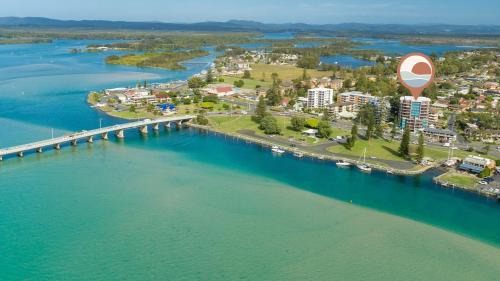 Tuncurry Apartment | Sunrise 702