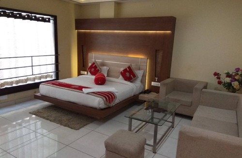 Jhansi Hotel | SUNRISE HOTEL JHANSI