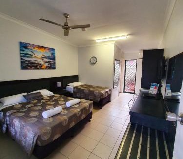 Scarness Hotel | Sunseeker Motel