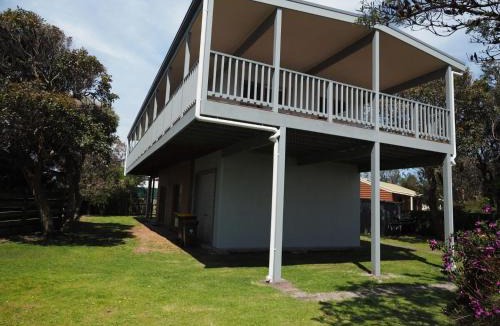 Sandy Point House | Sunset Deck Stay 3 Pay 2 Winter Special