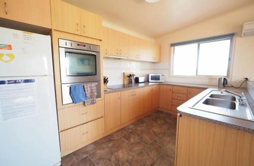 Sandy Point House | Sunset Deck Stay 3 Pay 2 Winter Special