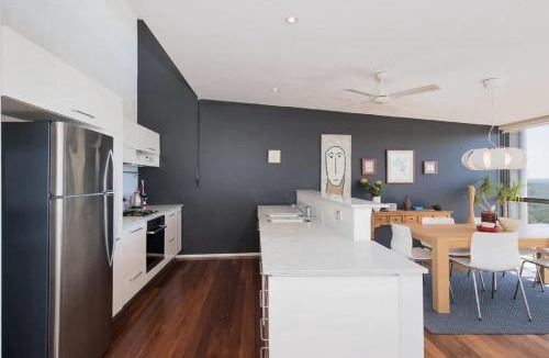 Boat Harbour House | Sunset Ridge - Ocean & Hinterland View 3 Bedroom Escape