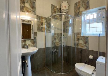 Kumaran Nagar House | Sunset Villa