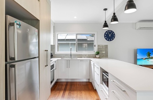 Amity Point House | Sunshine Filled Beach Escape