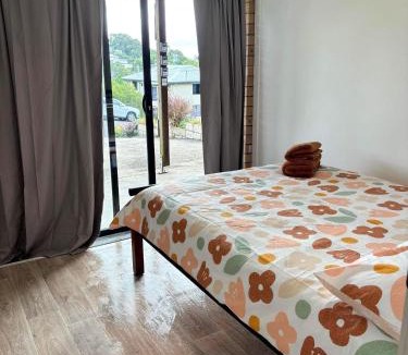 Maroochydore House | Sunshine Rooms