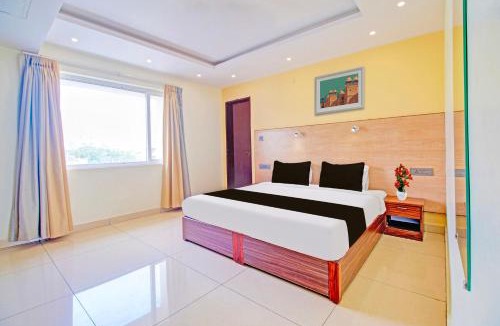 Vijayawada Hotel | Super Collection O Grand Governorpet