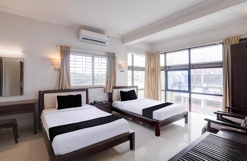 Kamalapur Hotel | Super Collection O Hosepet College Road Formerly Mega Inn