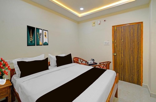 Hyderabad Hotel | Super Collection O Hyderabad Central University