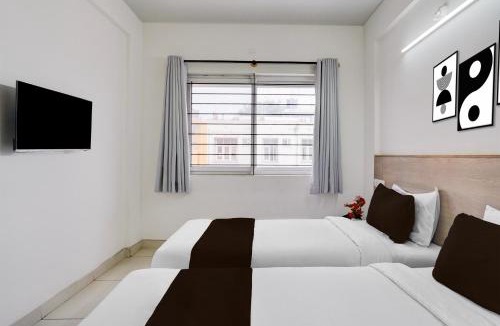Gandhi Nagar Hotel | Super Hotel O KSR Bengaluru City Junction Formerly Gurudev Residency