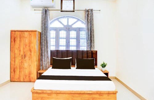 Khattalwada Hotel | Super Hotel O Sudhowala Near Nanda ki Chowk