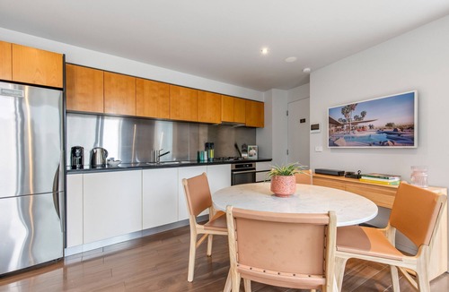 Chinatown Apartment | Superb 1-Bed CBD Pad with Private BBQ Area