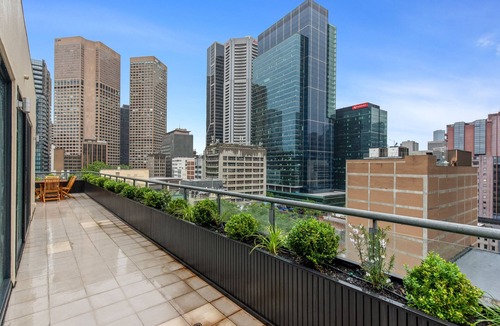 Chinatown Apartment | Superb 1-Bed CBD Pad with Private BBQ Area