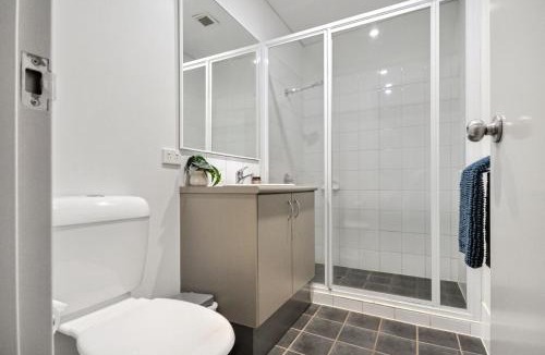 Port Hedland Apartment | Supersized Studio Inexpensive 1x1