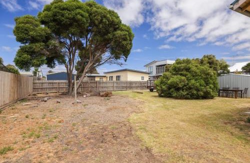 Surf Beach House | Surf Beach Remote Retreat