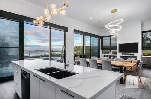 Catherine Hill Bay House | Surfside