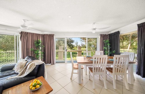 Buddina Apartment | Surfside Buddina Beachfront 3bed Apt - Direct Beach Access