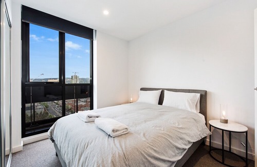 Adelaide Central Business District Apartment | Swainson on Grote